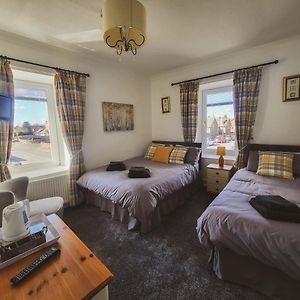 The Earn Hotel